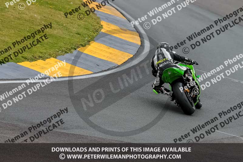 PJM Photography;anglesey no limits trackday;anglesey photographs;anglesey trackday photographs;enduro digital images;event digital images;eventdigitalimages;no limits trackdays;peter wileman photography;racing digital images;trac mon;trackday digital images;trackday photos;ty croes